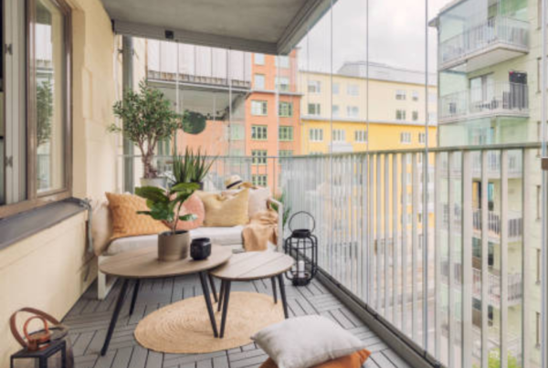 benefits-of-having-a-balcony